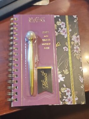 Badgley MischkaGold Pearl Top Pen with Floral Spiral Notebook - 'Blessed' Accent